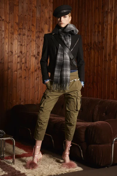 Look 1
